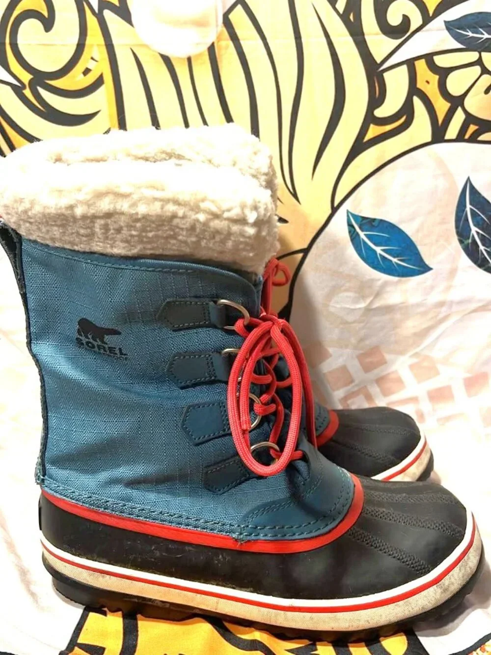Sorel Women’s Winter Carnival Waterproof Boots, Size 8